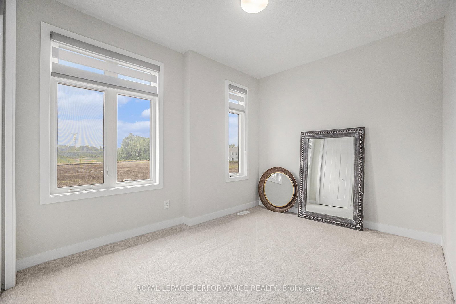 233 Beaugency Street - Photo 27