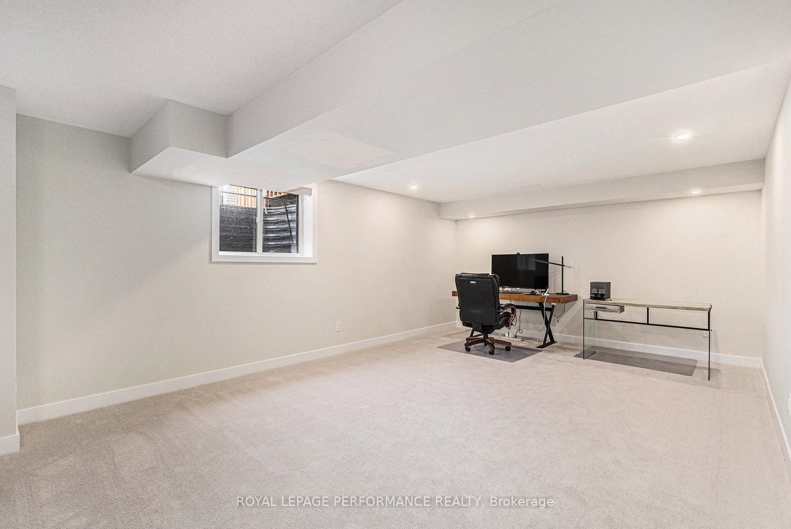 233 Beaugency Street - Photo 30