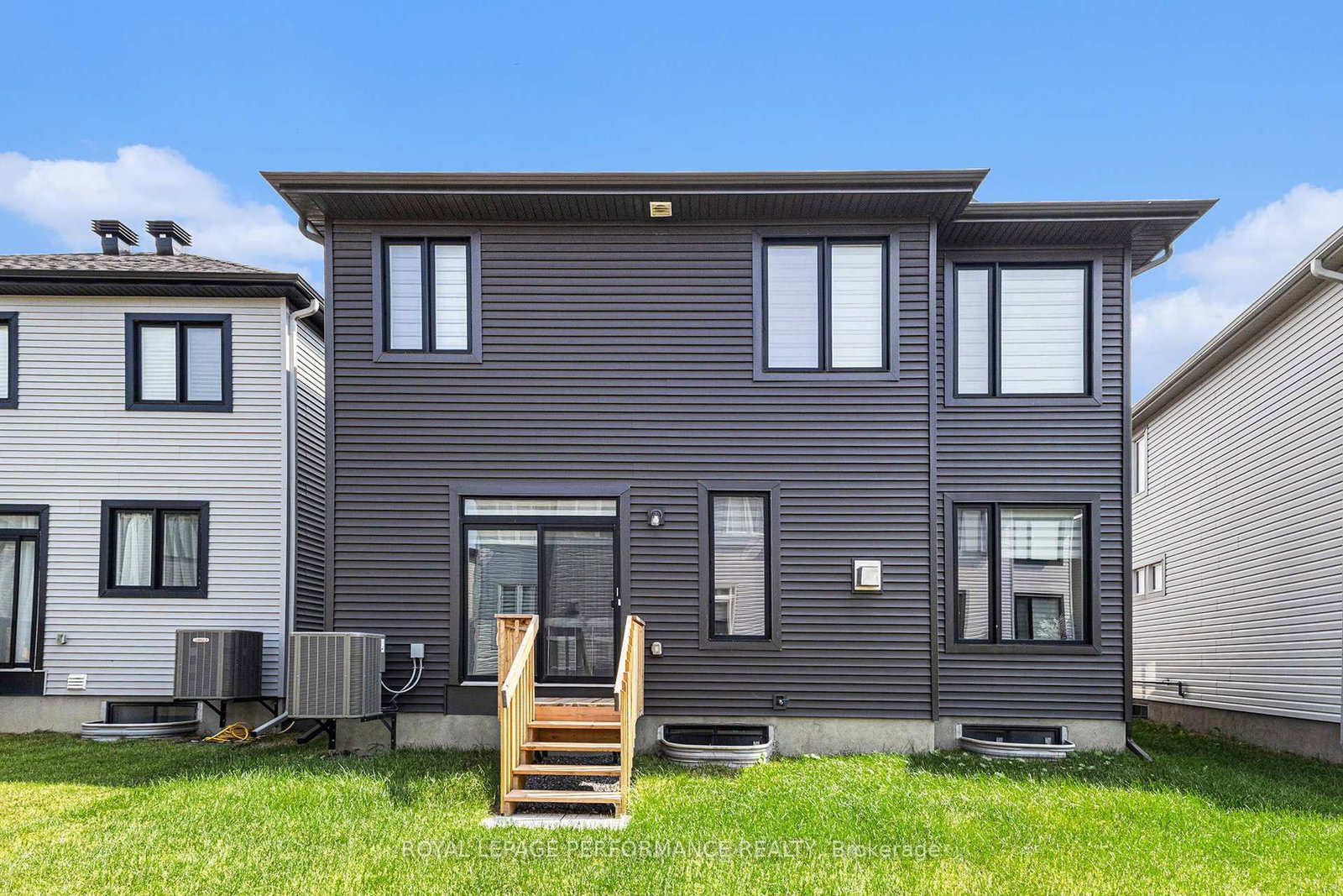 233 Beaugency Street - Photo 34