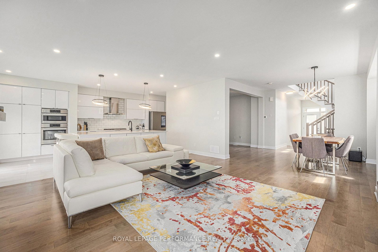 233 Beaugency Street - Photo 6