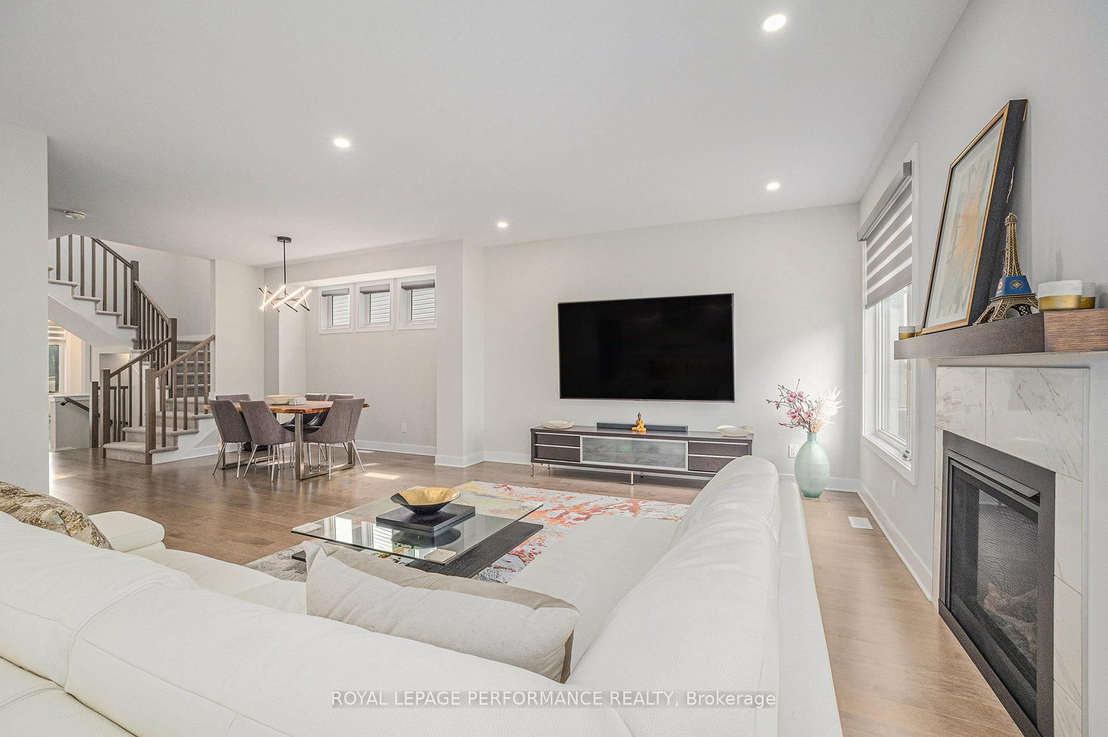 233 Beaugency Street - Photo 8