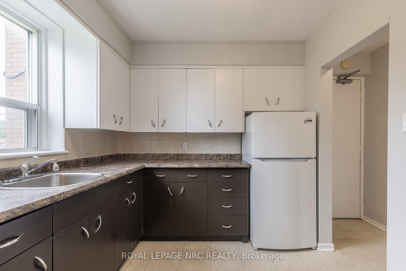 3-5 Olive Street, Unit Unit 3 - Photo 12