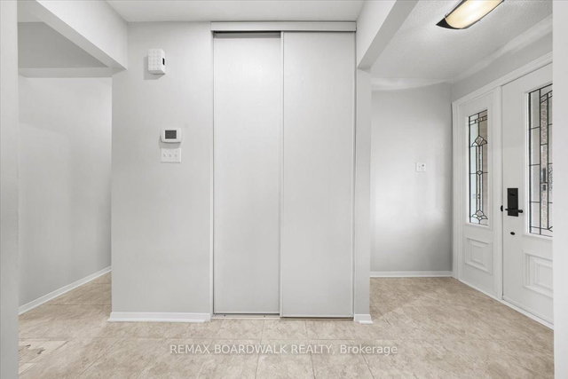 6241 St Albans Court