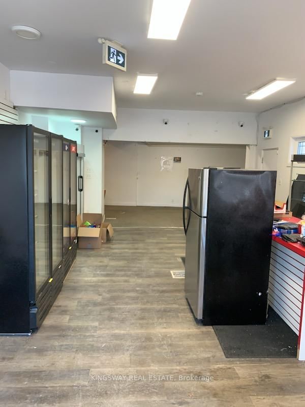 101 - 174 Main St, Cambridge, N1R 1W6 | Image 2