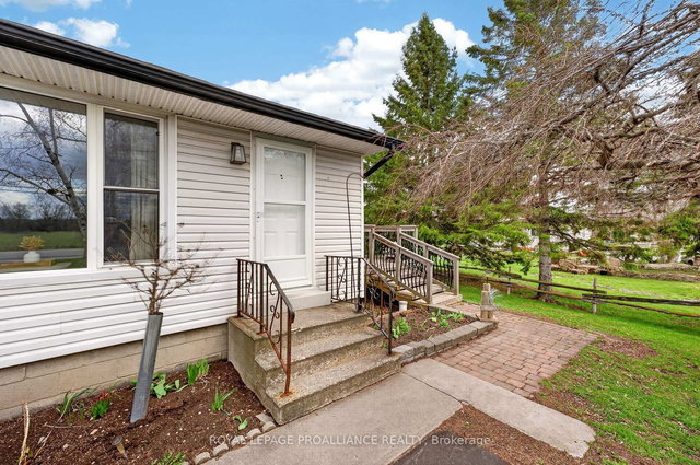 742 Wallbridge-Loyalist Road