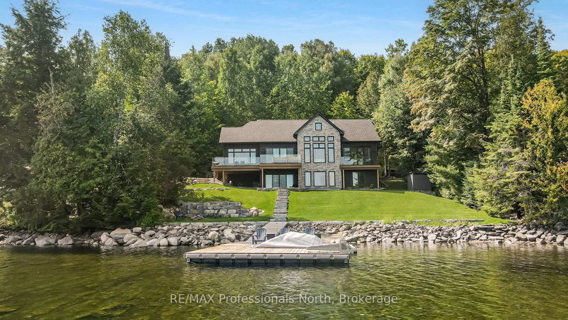 1015 Treasure Dr, Dysart et al, Ontario