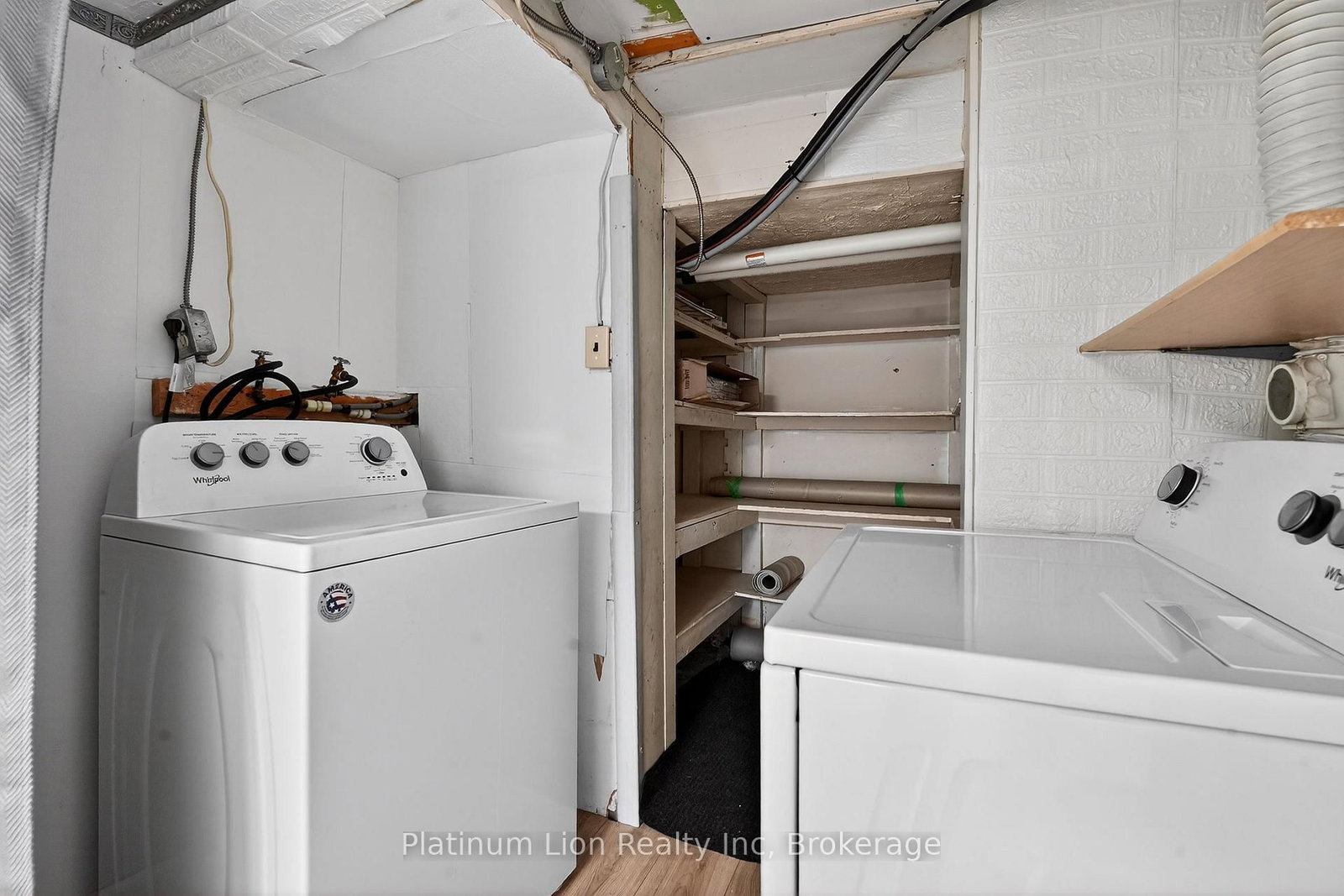 93 Walnut Street - Photo 27