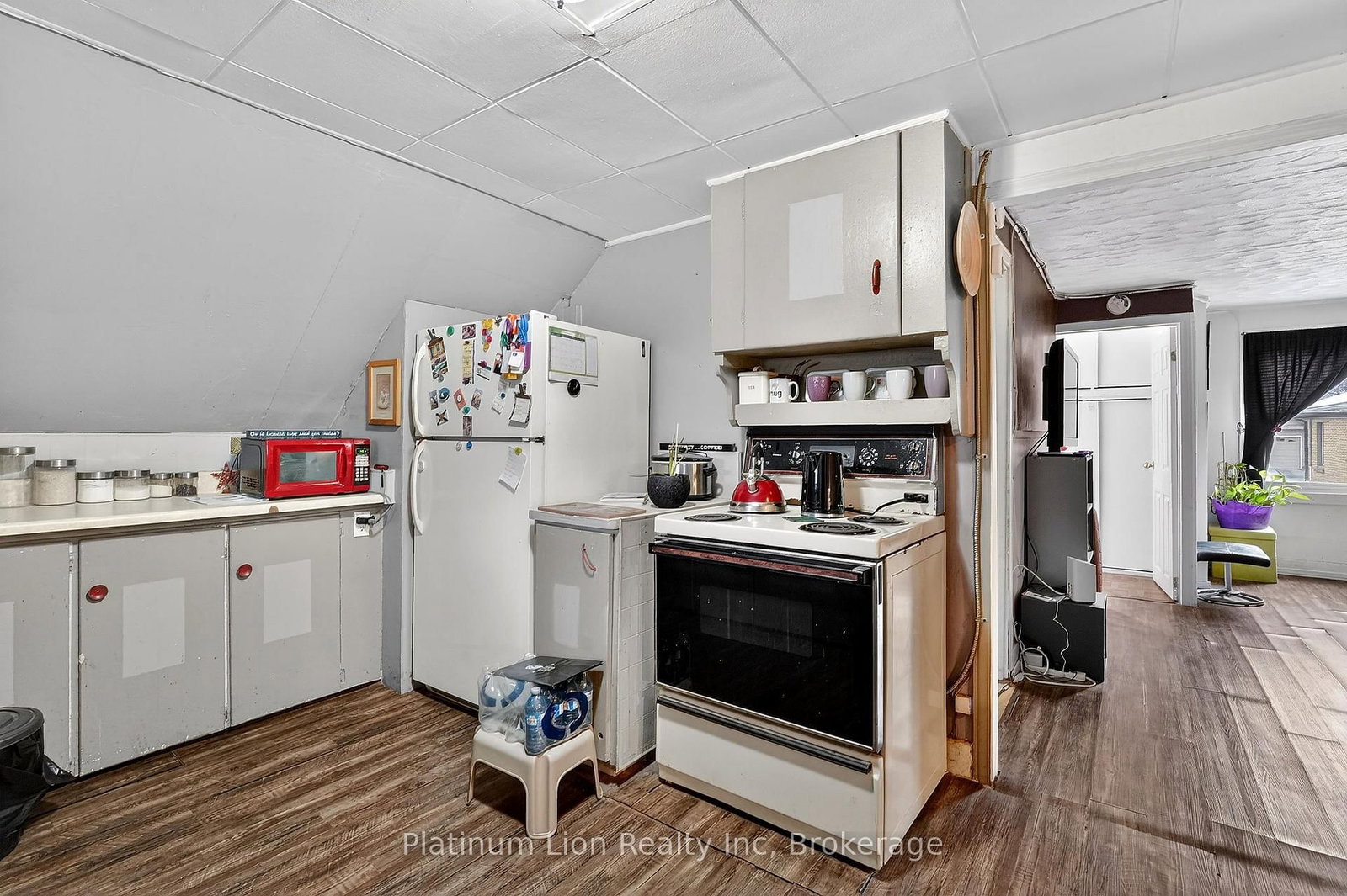 93 Walnut Street - Photo 32