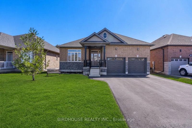 107 Alcorn Dr, Kawartha Lakes, Ontario