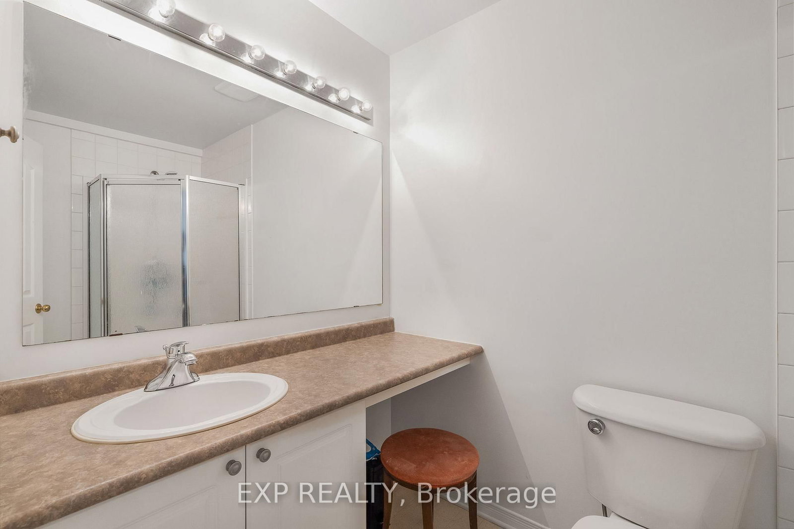 44 TOBERMORY Crescent - Photo 24