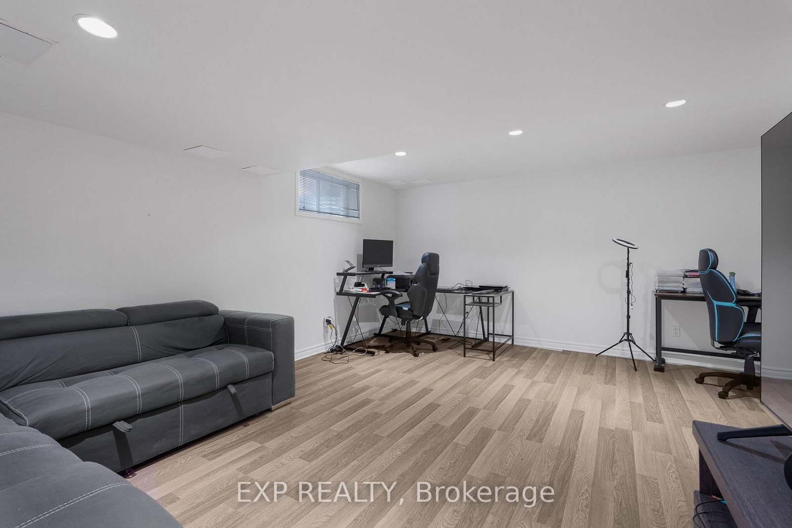 44 TOBERMORY Crescent - Photo 26