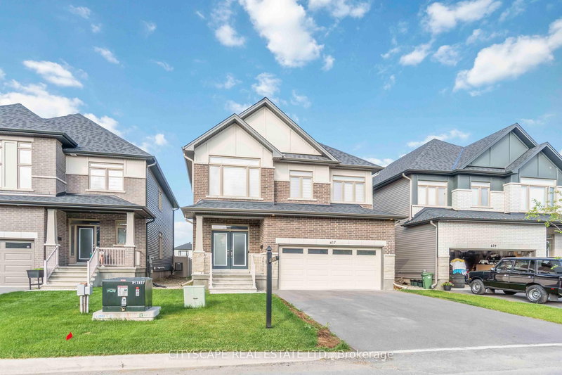 617 Kenabeek Terr, Ottawa, K4M 0B3 | Image 3