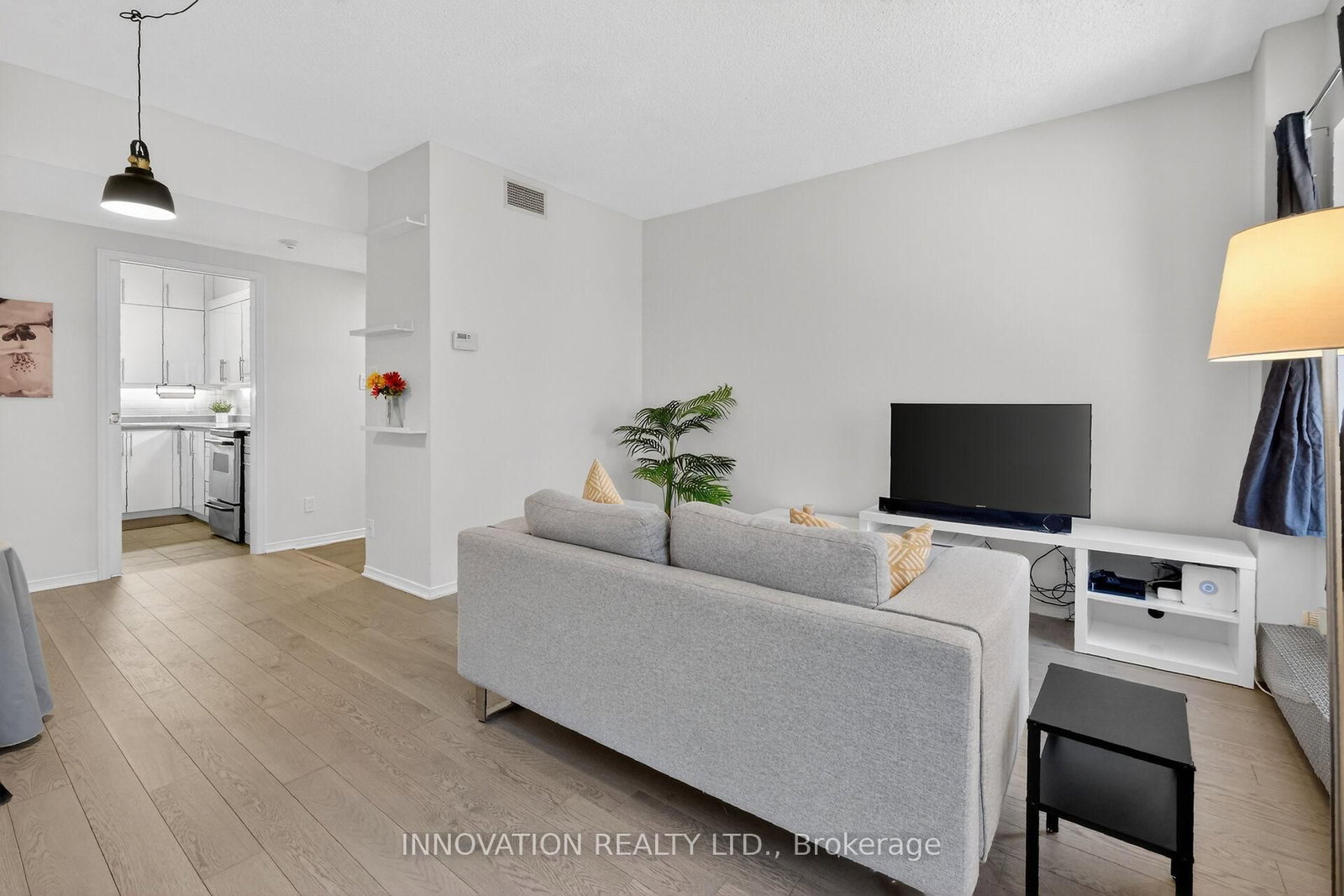 10 Clarence Street • #4 • Ottawa, ON photo 14