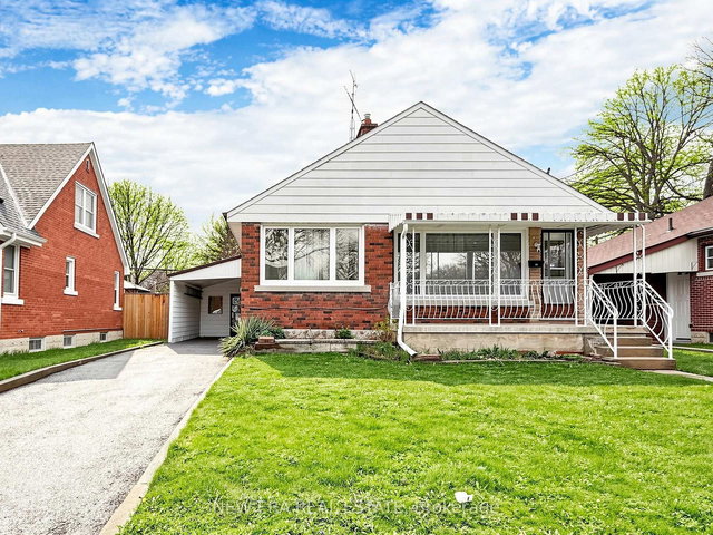 48 Christopher Drive