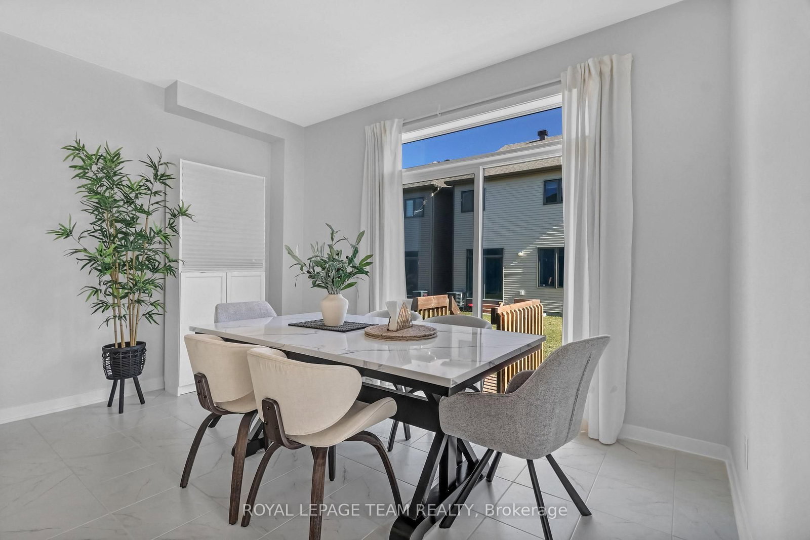 647 Cygnus Street - Photo 12