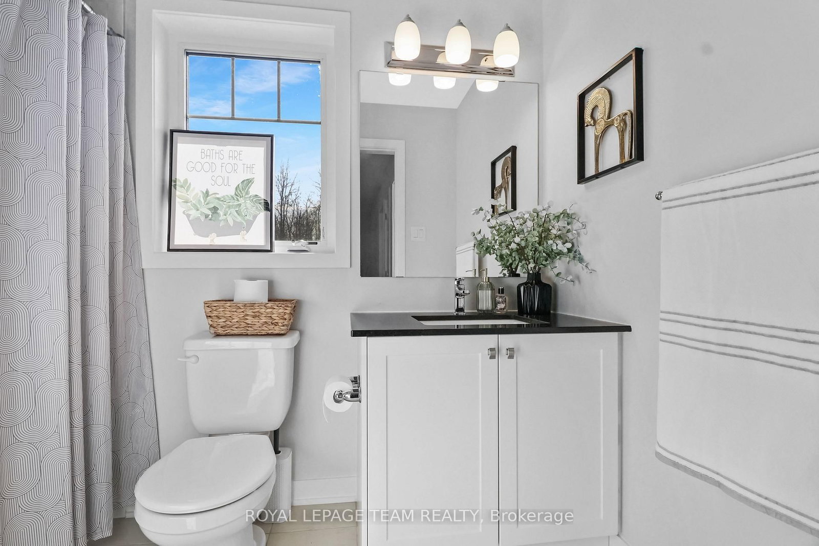 647 Cygnus Street - Photo 23