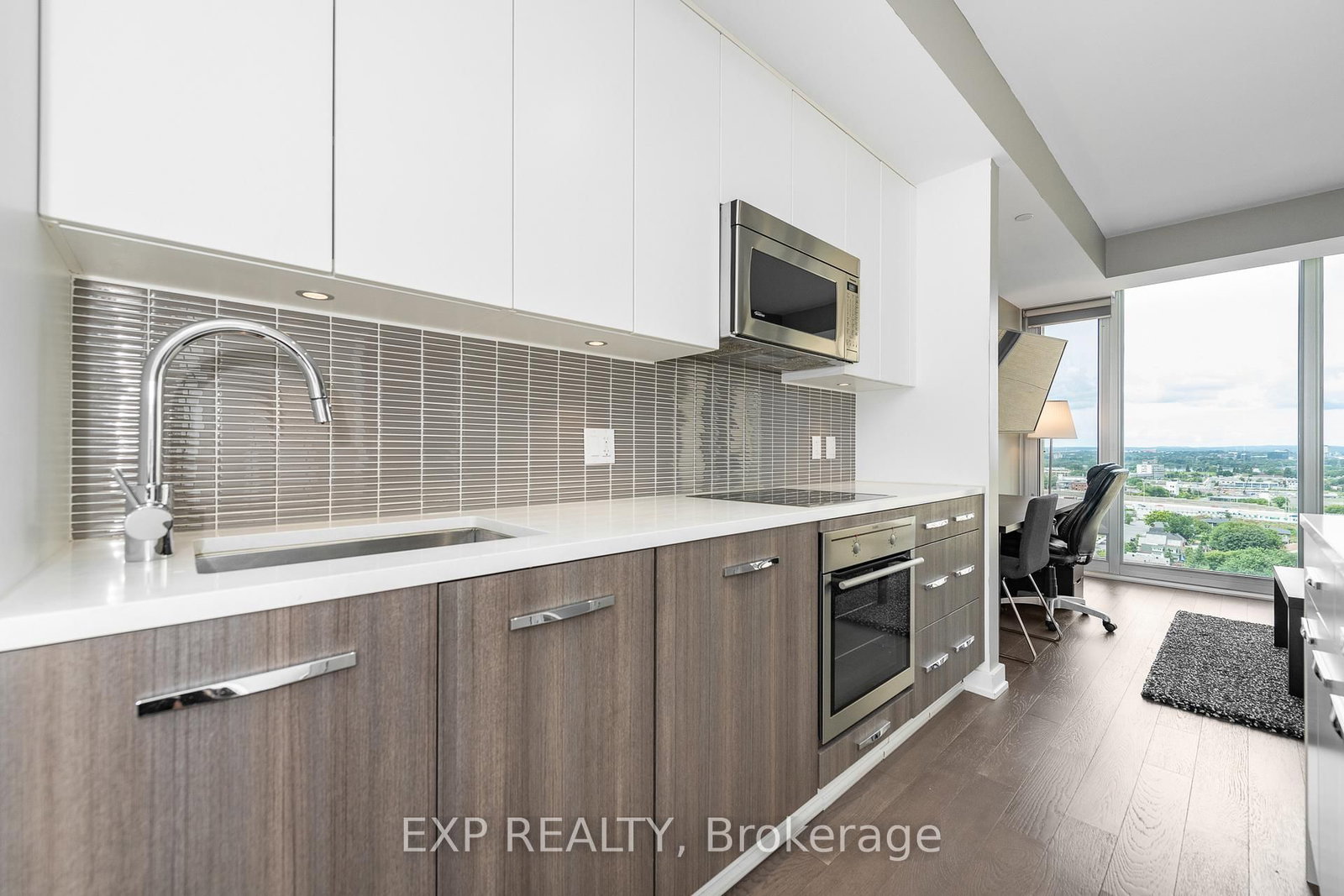 111 Champagne Street S, Unit 1505 - Photo 15