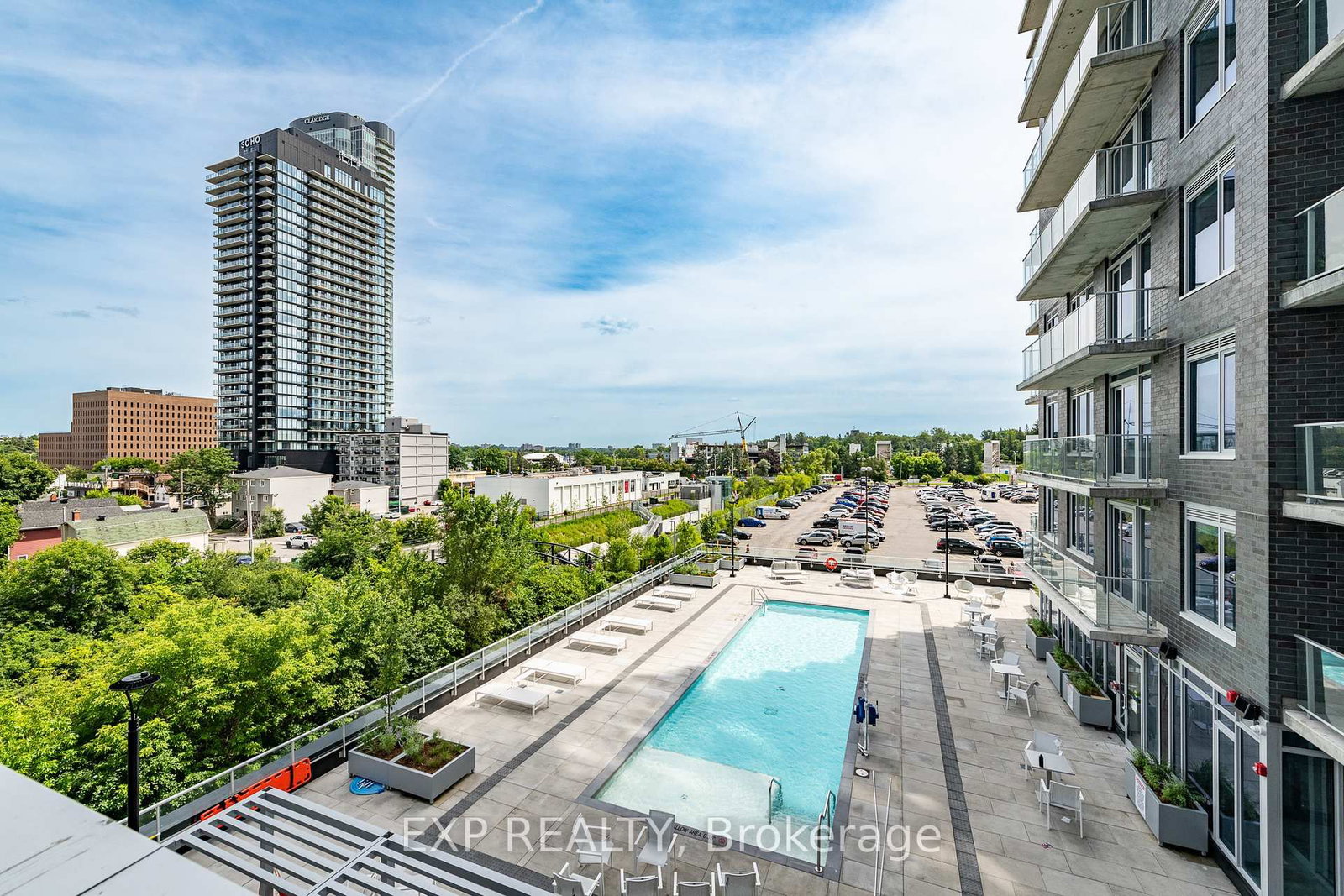 111 Champagne Street S, Unit 1505 - Photo 37