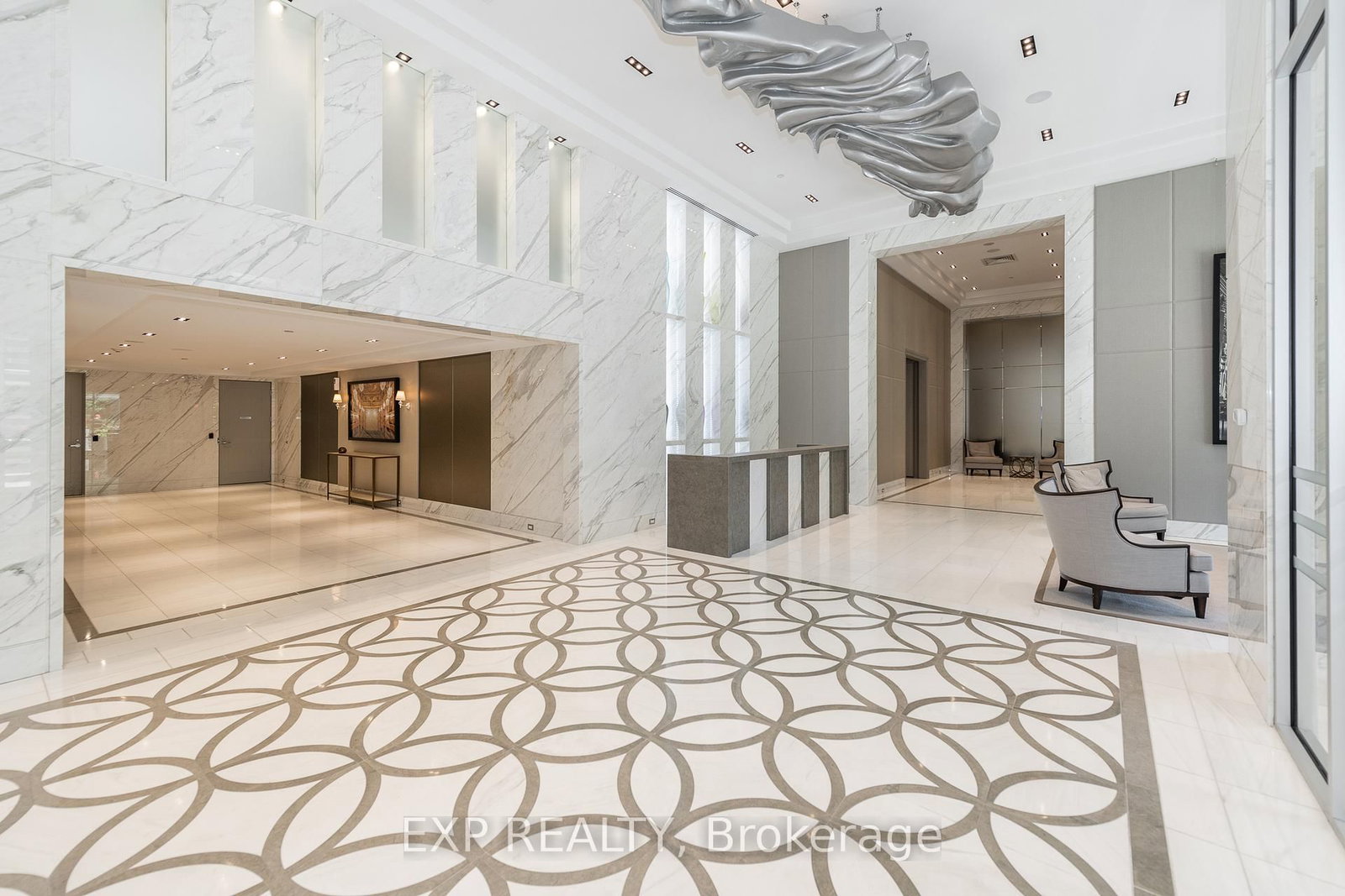 111 Champagne Street S, Unit 1505 - Photo 4