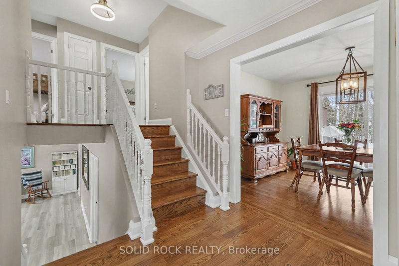 113 Goodwood Cres, Carleton Place, K7C 3P2 | Image 2