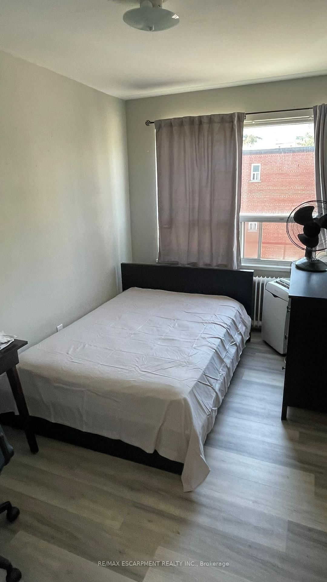 37 Mericourt Road, Unit 303 - Photo 8