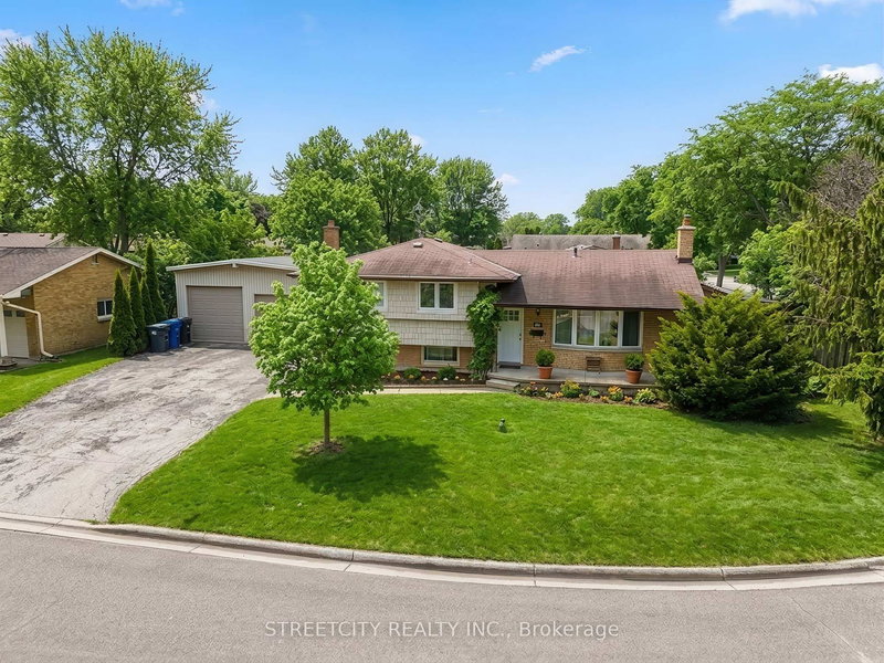 68 Downing Cres, London South, N6C 3C8 | Image 2