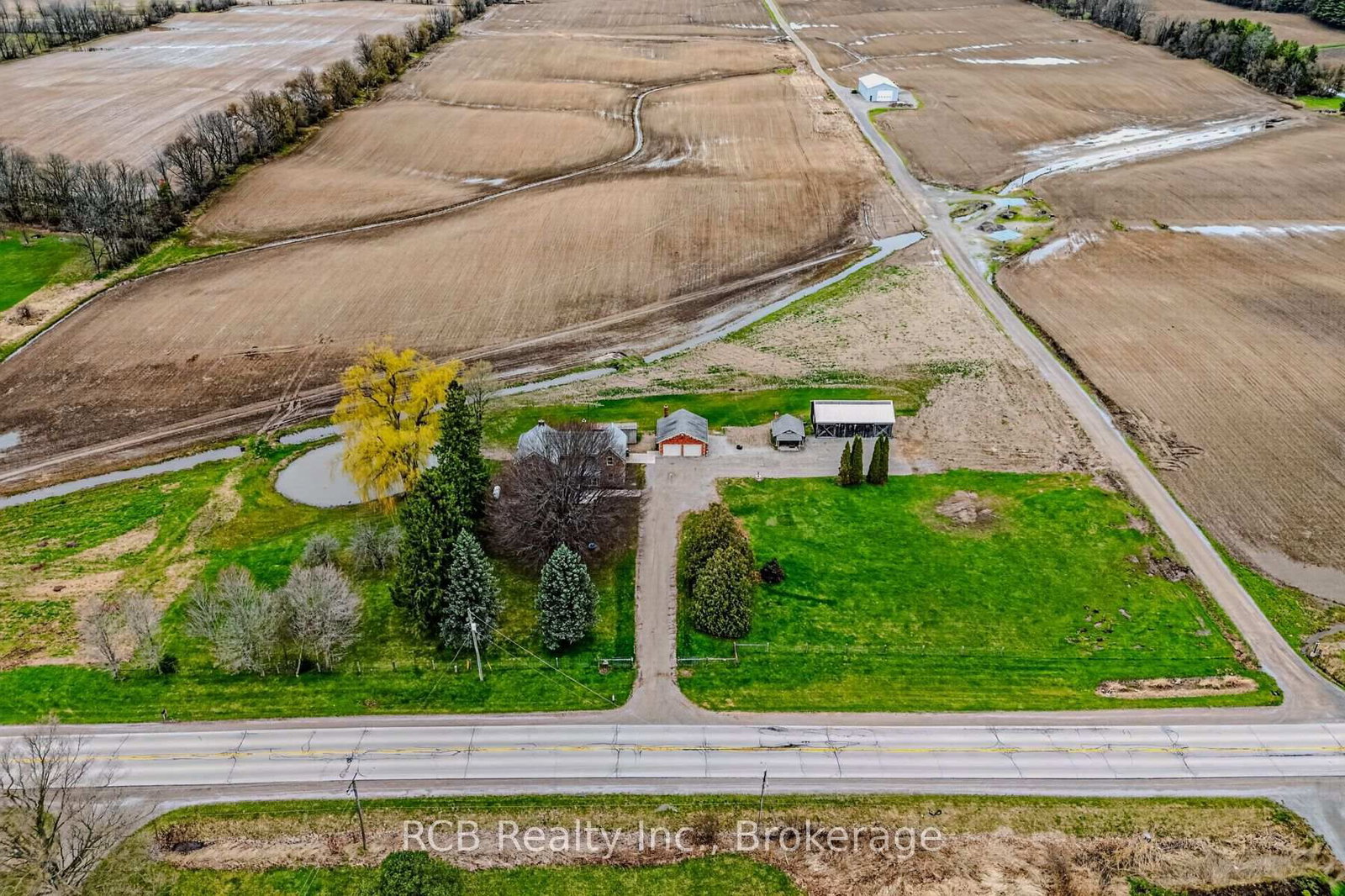 3531 Governors Road • Hamilton, ON photo 37