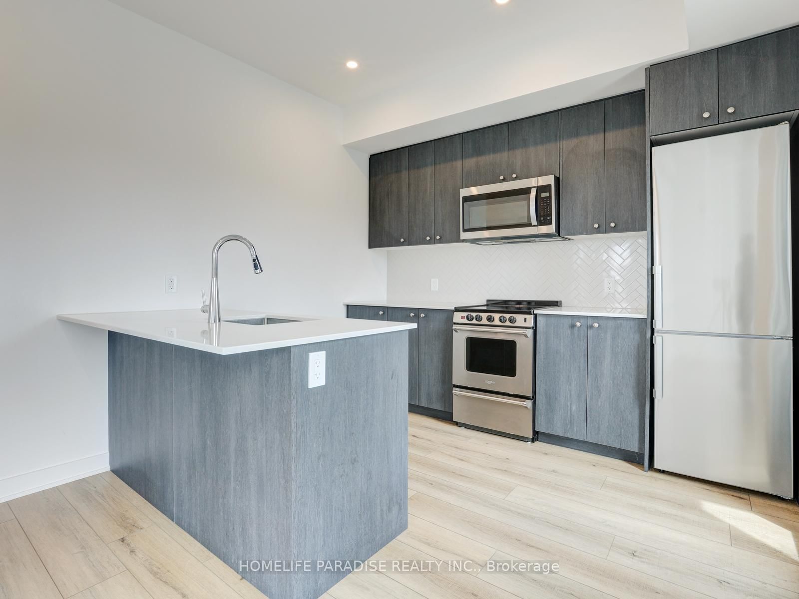 312 Erb Street W, Unit 416 - Photo 12