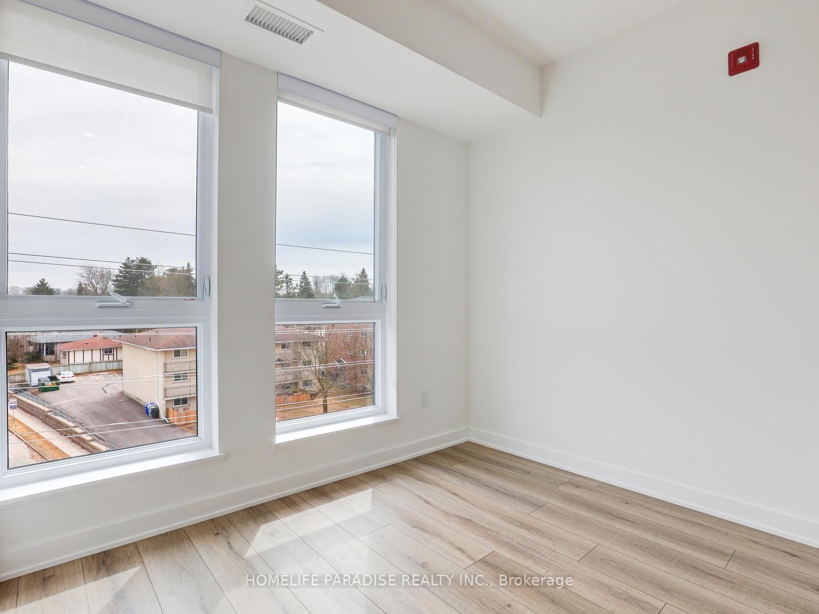 312 Erb Street W, Unit 416 - Photo 23