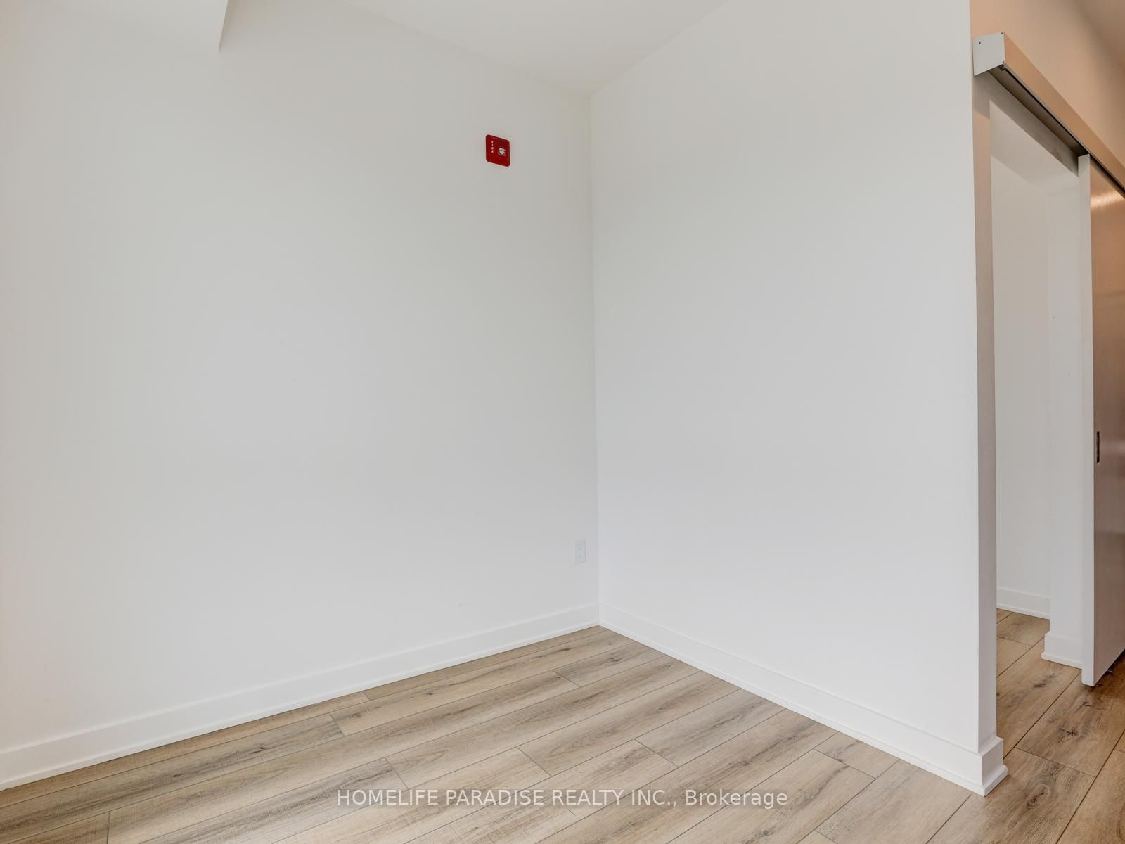 312 Erb Street W, Unit 416 - Photo 24