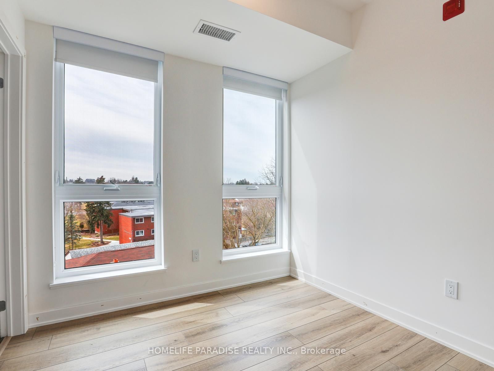 312 Erb Street W, Unit 416 - Photo 27