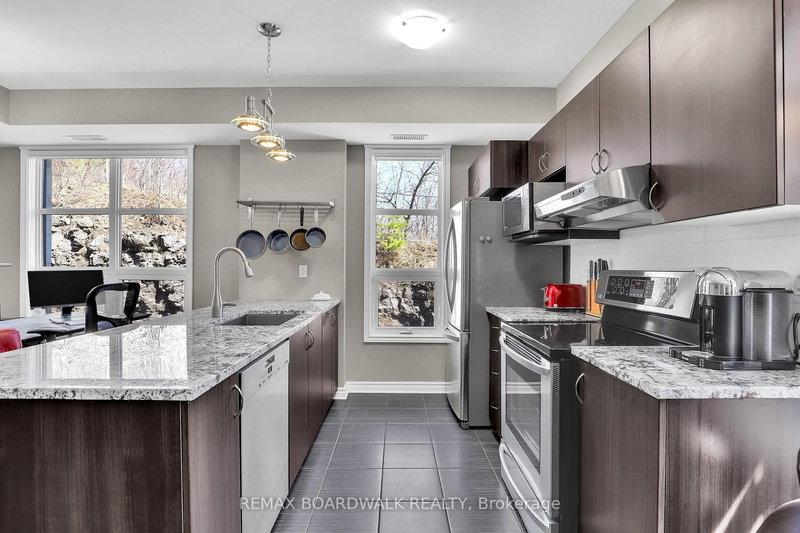 #202 - 230 Titanium Private E, Ottawa, K1C 0C1 | Image 2