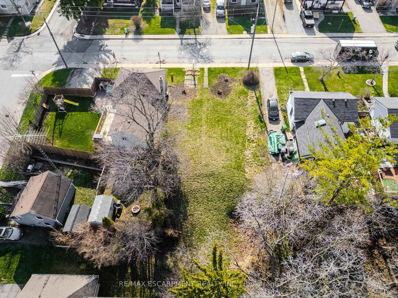 32 Washington St, Brant, N3L 2A5 | Image 3