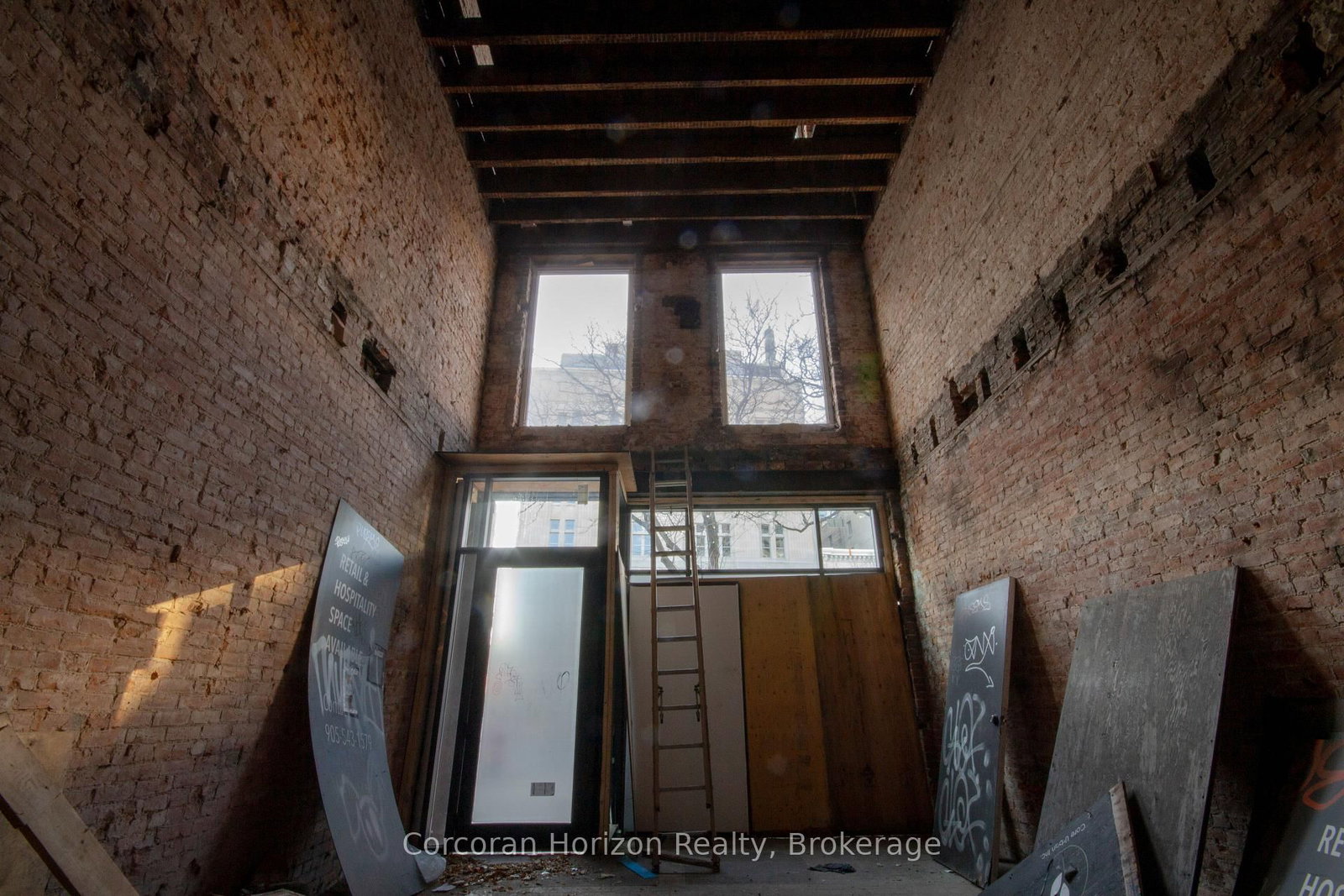 79 King Street E, Unit Main - Photo 12