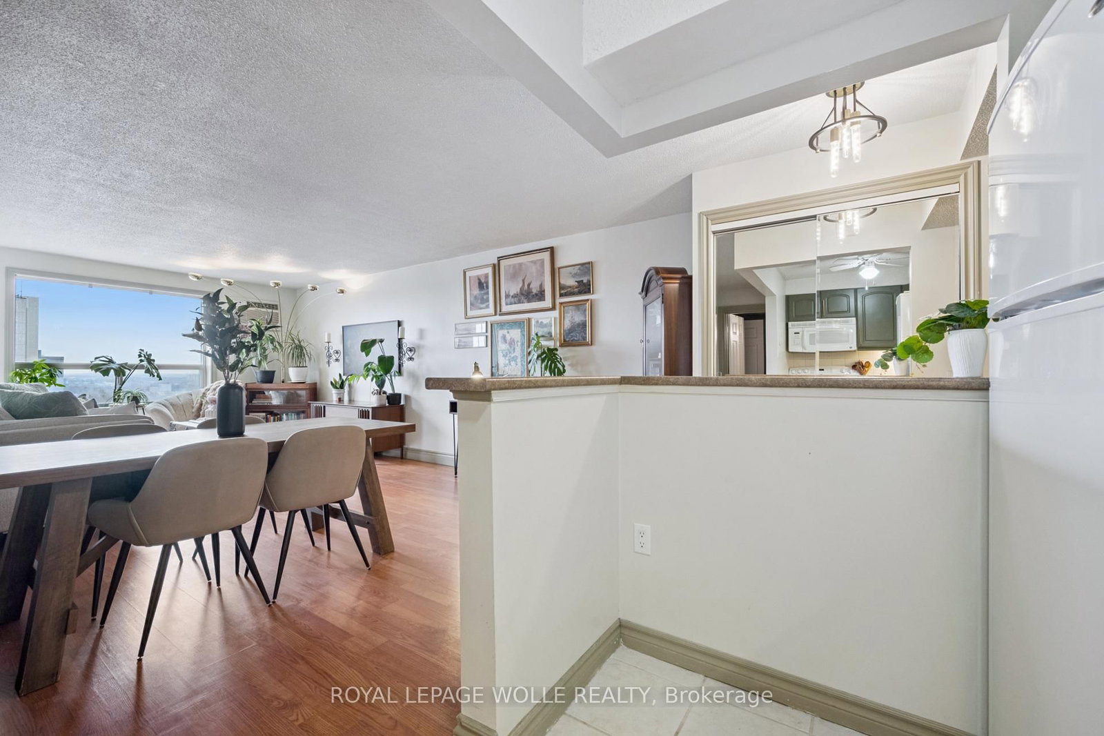 64 Benton Street, Unit 1406 - Photo 15