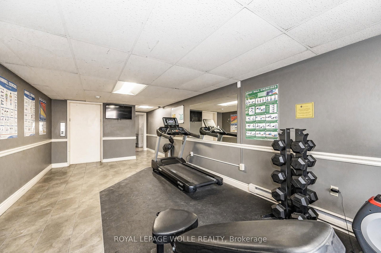 64 Benton Street, Unit 1406 - Photo 32