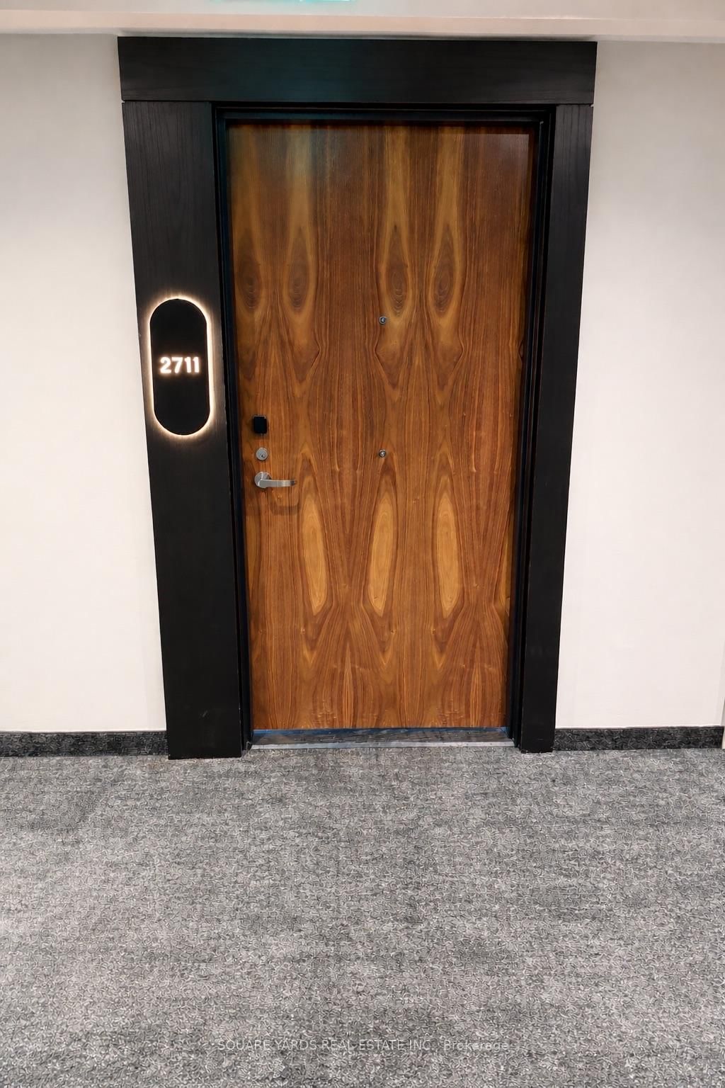 25 Wellington Street S, Unit 2711 - Photo 2