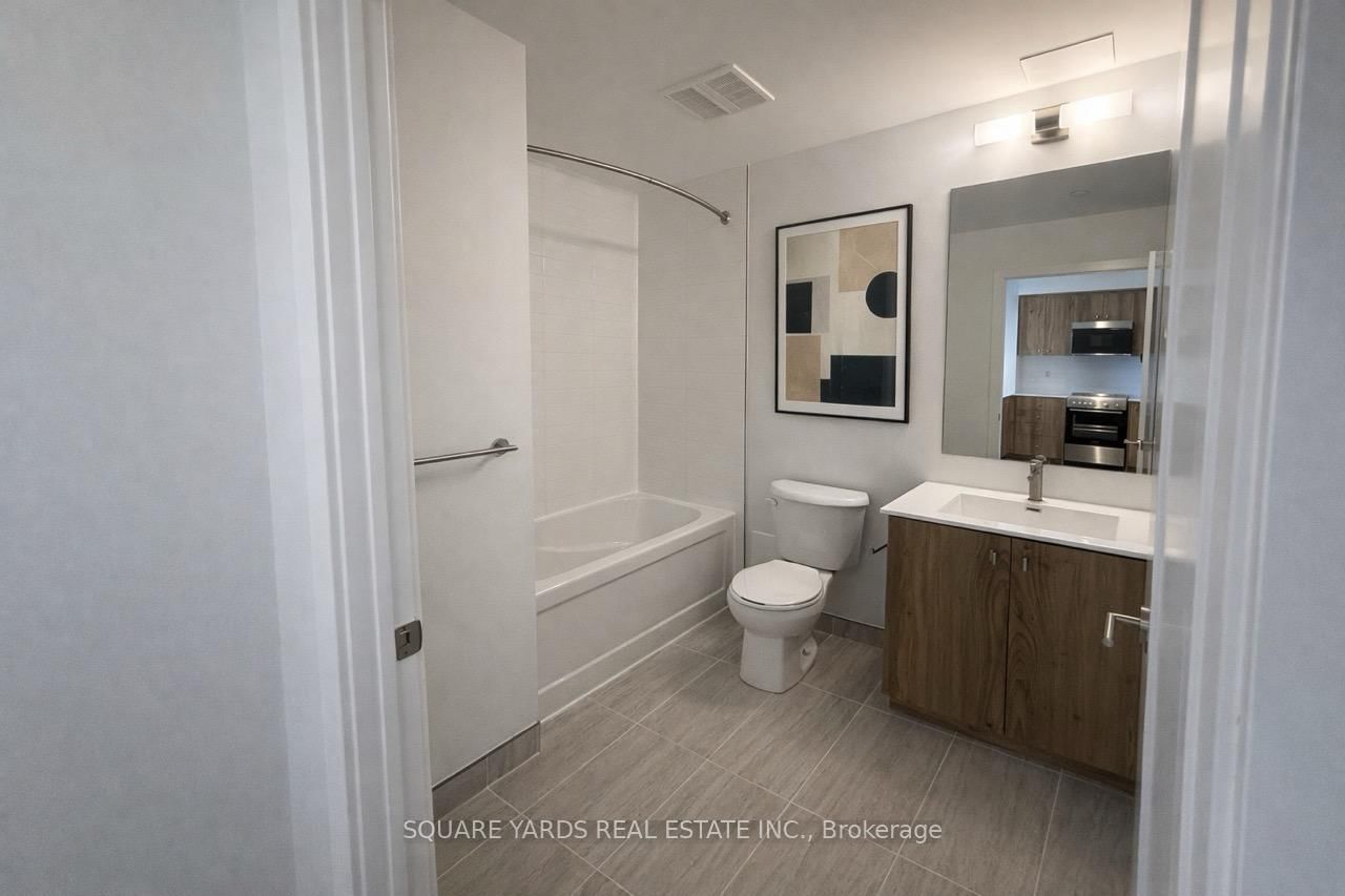 25 Wellington Street S, Unit 2711 - Photo 6