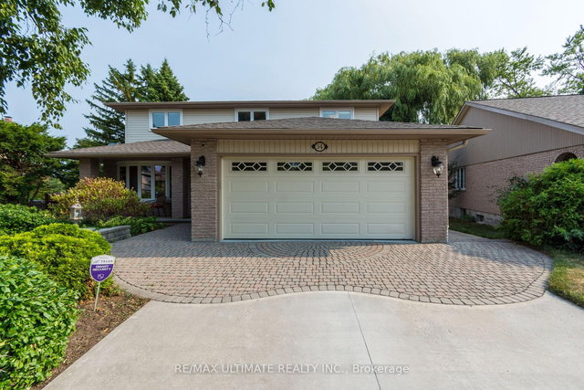 34 Briarwood Cres Crescent