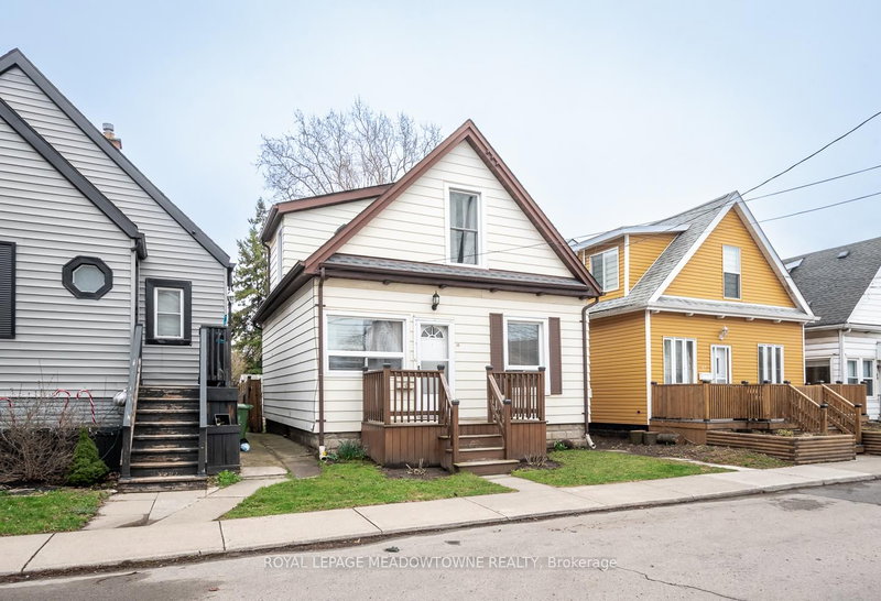 35 East 27th St, Hamilton, L8V 3E8 | Image 3