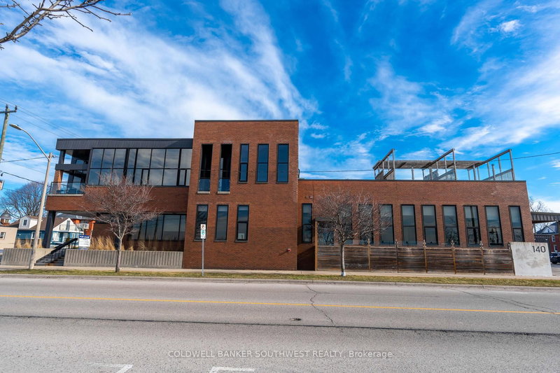 140 Front st. South St, Sarnia, N7T 7H8 | Image 3