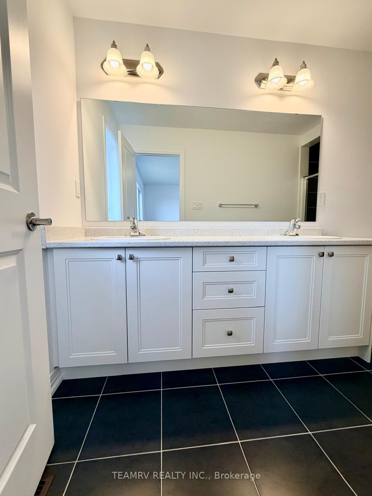 493 Jack Wilford Way - Photo 14