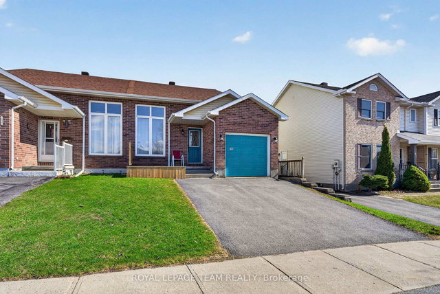 106 Hemlock Crescent