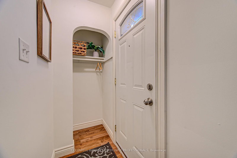 166 Bond St N, Hamilton, L8S 3W6 | Image 3