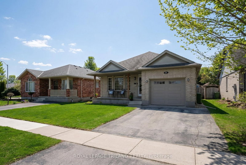 24 SIFTON Dr, St. Thomas, N5R 6C7 | Image 3