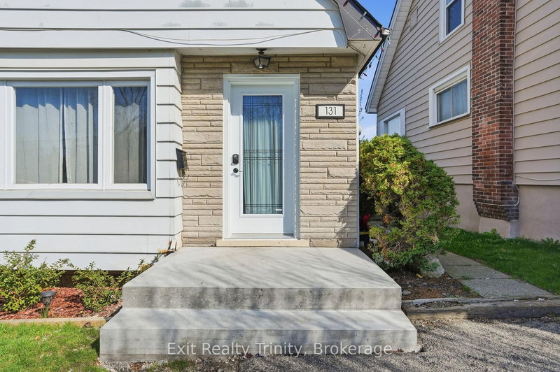 131 East 18th St N, Hamilton, L9A 4P2 | Image 2