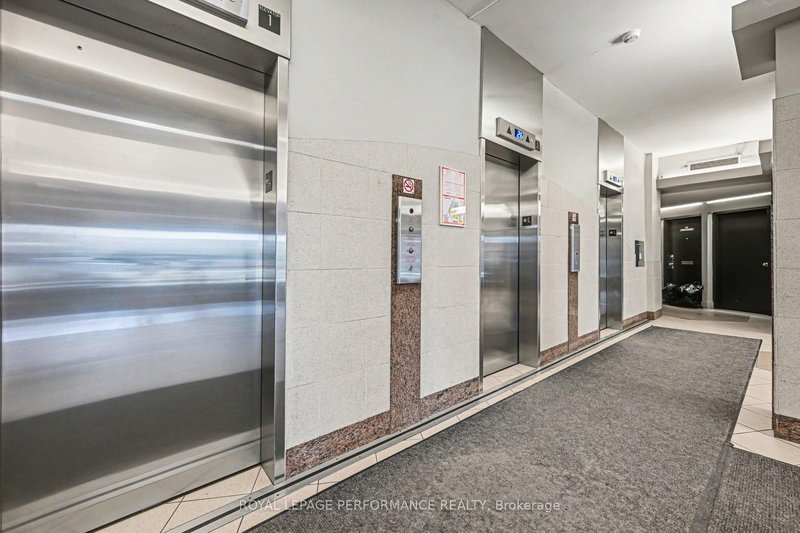 610 - 900 Dynes Rd, Ottawa, K2C 3L6 | Image 3