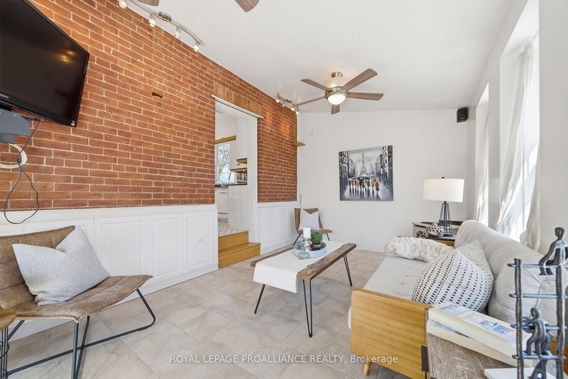 287 John St, Belleville, K8N 3G4 | Image 3