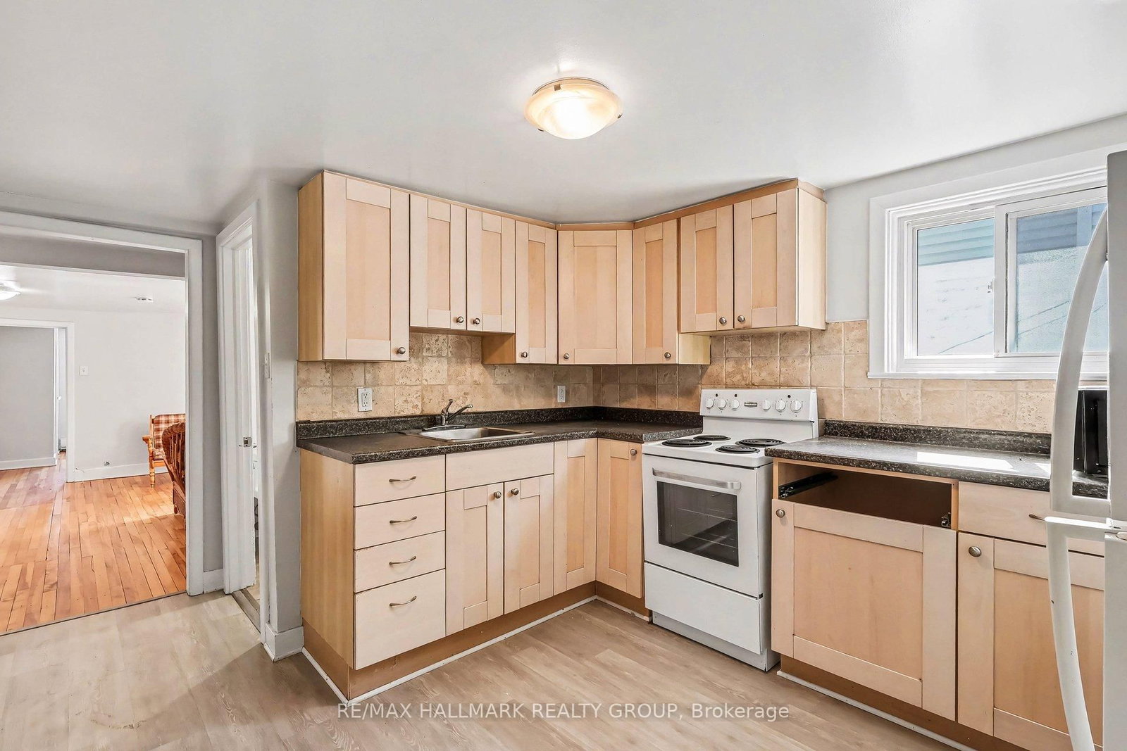 64 COBOURG Street, Unit 2 - Photo 9