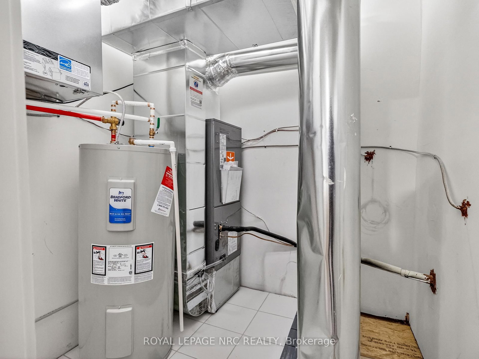 16 Melbourne Avenue, Unit 312B - Photo 18